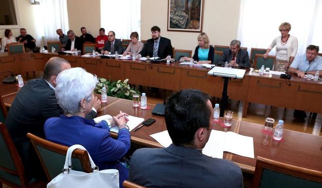 Odbor za Ustav, Poslovnik i politički sustav raspravljao je na danasnjoj sjednici o raspisivanju referenduma o cirlici. Photo: Patrik Macek/PIXSELL