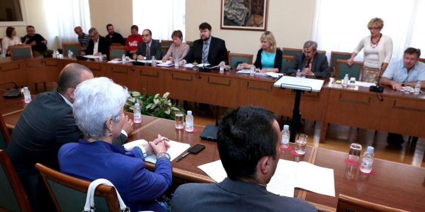 Odbor za Ustav, Poslovnik i politički sustav raspravljao je na danasnjoj sjednici o raspisivanju referenduma o cirlici. Photo: Patrik Macek/PIXSELL Odbor za Ustav, Poslovnik i politički sustav raspravljao je na danasnjoj sjednici o raspisivanju referenduma o cirlici. Photo: Patrik Macek/PIXSELL