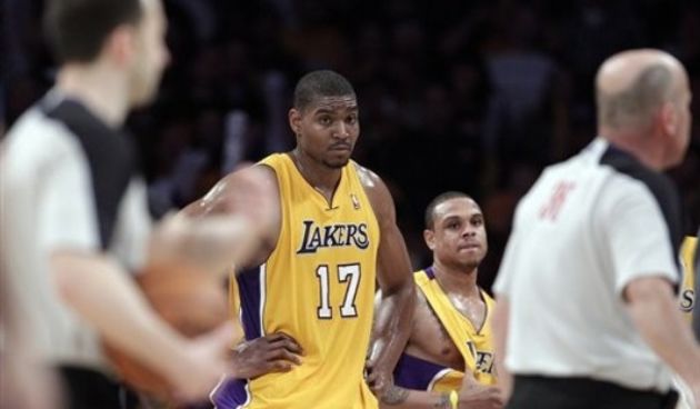 Los Angeles Lakers center Andrew Bynum // AP Photo