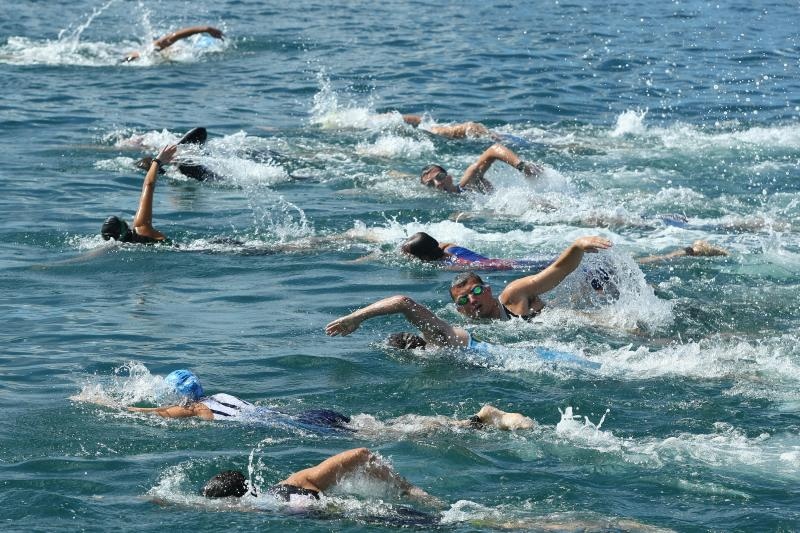 Na rivi je odrzan Zadarski aquathlon 2014. Odrzana su tri programa: prvenstvo Hrvatske u klasicnom akvatlonu: 1000m plivanje/5000 m trcanje, prvenstvo grada Zadra 500m plivanje/2500 m trcanje te akvatlon za djecu. Photo: Dino Stanin/PIXSELL Na rivi je odrzan Zadarski aquathlon 2014. Odrzana su tri programa: prvenstvo Hrvatske u klasicnom akvatlonu: 1000m plivanje/5000 m trcanje, prvenstvo grada Zadra 500m plivanje/2500 m trcanje te akvatlon za djecu. Photo: Dino Stanin/PIXSELL
