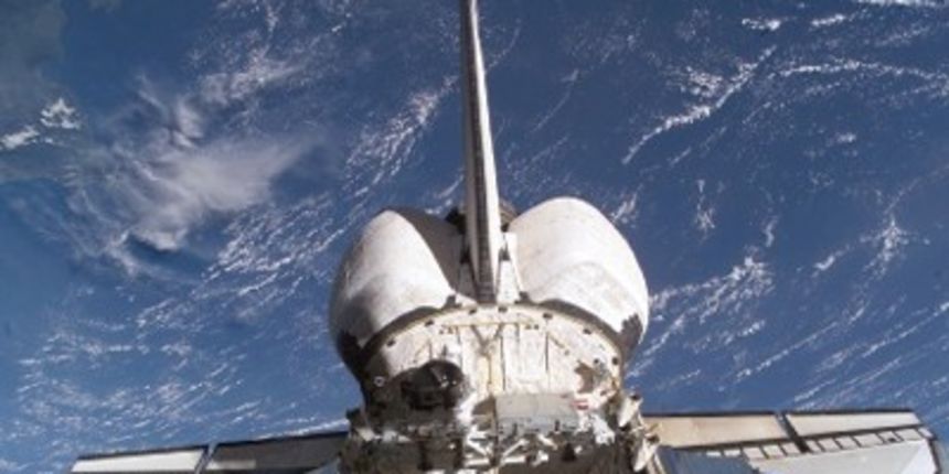 Mobitel u svemiru, foto: NASA (tportal.hr) Mobitel u svemiru, foto: NASA (tportal.hr)