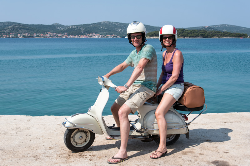 Vespaši zauzeli Biograd, foto: Vinko Pešić