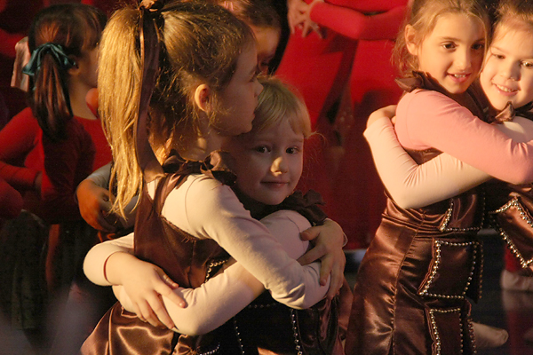 Plesna udruga Gesta: Ima li spasa za Djeda Mraza (Foto:Saša Čuka)