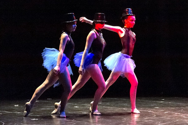 Baletna udruga Pirueta: Broadway, Foto: Mladen Radolović Mrlja Baletna udruga Pirueta: Broadway, Foto: Mladen Radolović Mrlja