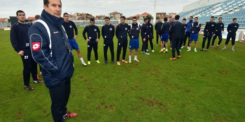 Igor Štimac odradio prvi trening kao nogometni trener NK Zadar, foto: Dino Stanin/PIXSELL Igor Štimac odradio prvi trening kao nogometni trener NK Zadar, foto: Dino Stanin/PIXSELL