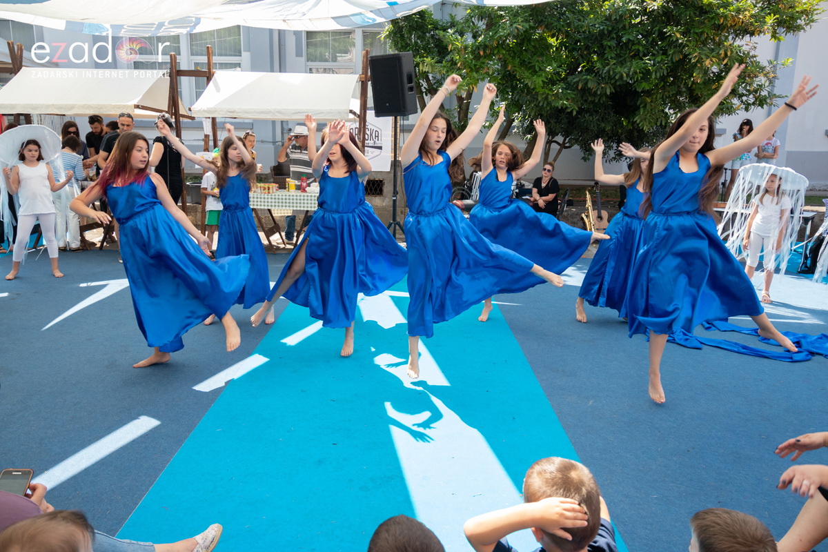 KvartArt 2018: Nedjeljno jutro proteklo u znaku plesa i glazbe KvartArt 2018: Nedjeljno jutro proteklo u znaku plesa i glazbe