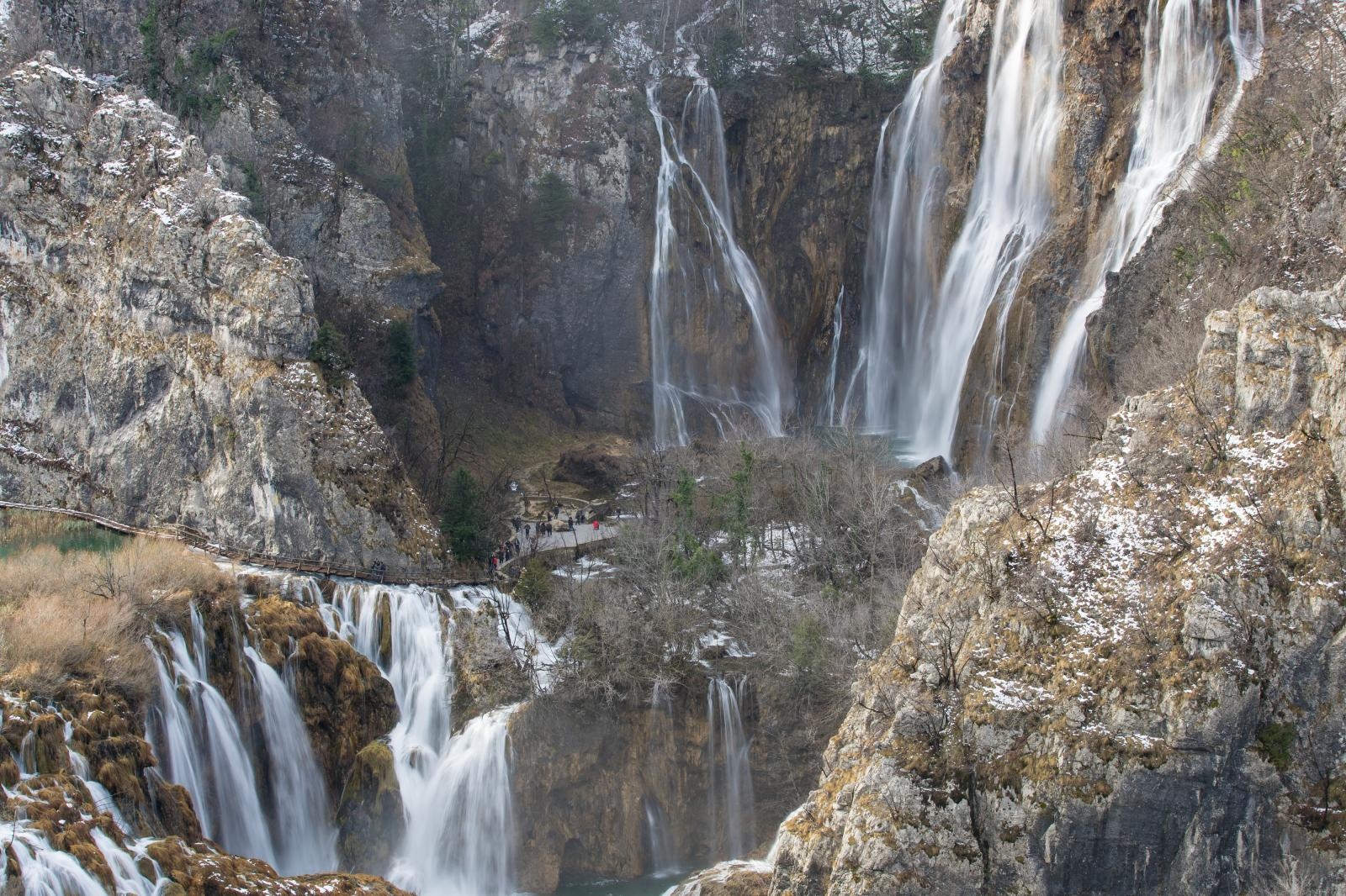 Zimska idila u Nacionalnom parku Plitvička jezera Zimska idila u Nacionalnom parku Plitvička jezera