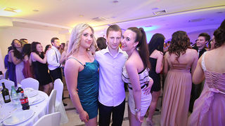 Maturalna večer gimnazije jurja barakovića (foto:Saša Čuka) Maturalna večer gimnazije jurja barakovića (foto:Saša Čuka)