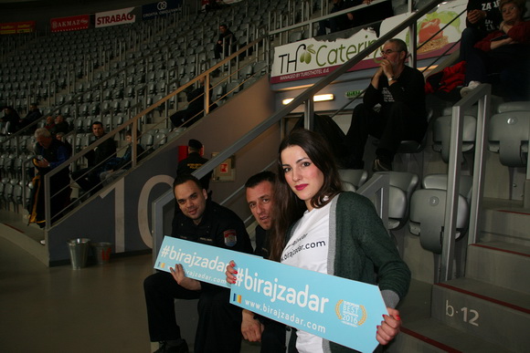 Košarkaši i navijači KK Zadar podržali akciju #birajzadar Košarkaši i navijači KK Zadar podržali akciju #birajzadar