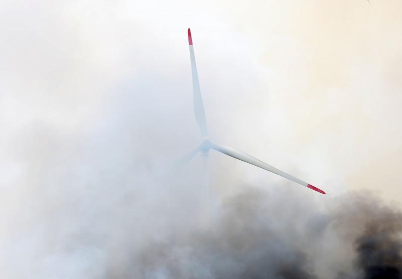 Zbog požara je zatvorena i autocesta