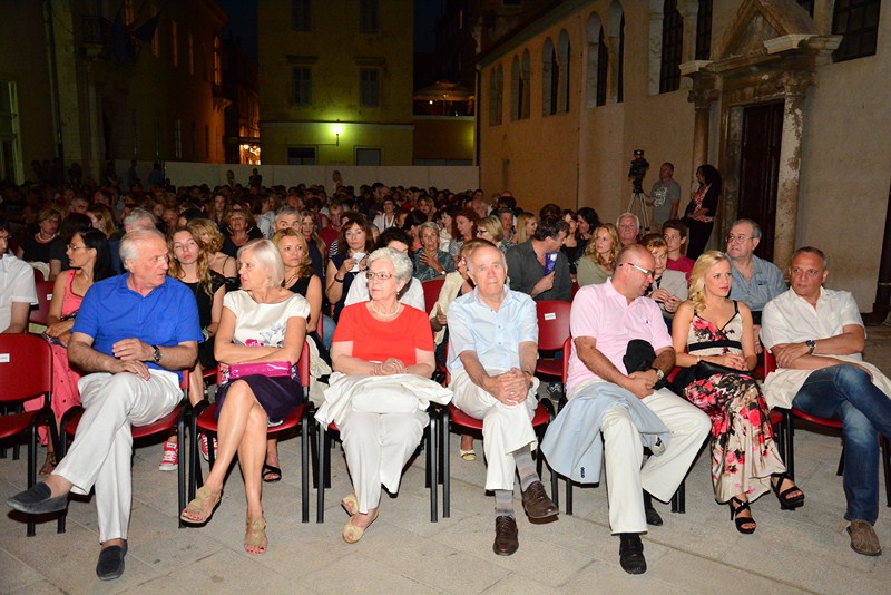 20. zadarsko kazalisno ljeto, noa, love medicine