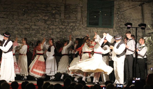 14. Večer folklora u Bibinjama