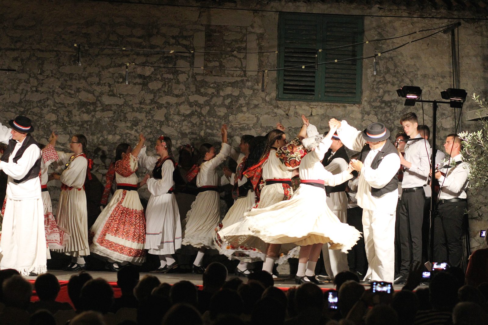 14. Večer folklora u Bibinjama 14. Večer folklora u Bibinjama