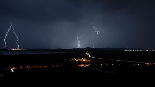 Image 1207431 (auto)