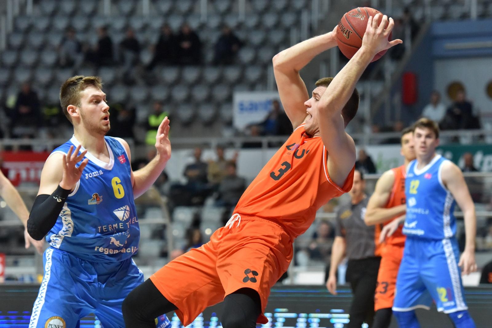 Kup Krešimir Ćosić: KK Šibenik – KK Zabok 84-86 Kup Krešimir Ćosić: KK Šibenik – KK Zabok 84-86