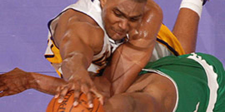 Andrew Bynum, foto: nba.com