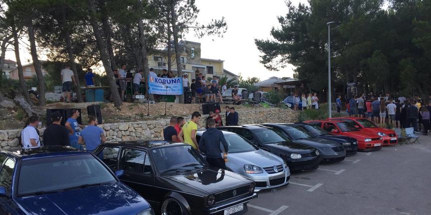 Ljubitelji Volkswagena okupili se u Pridragi Ljubitelji Volkswagena okupili se u Pridragi