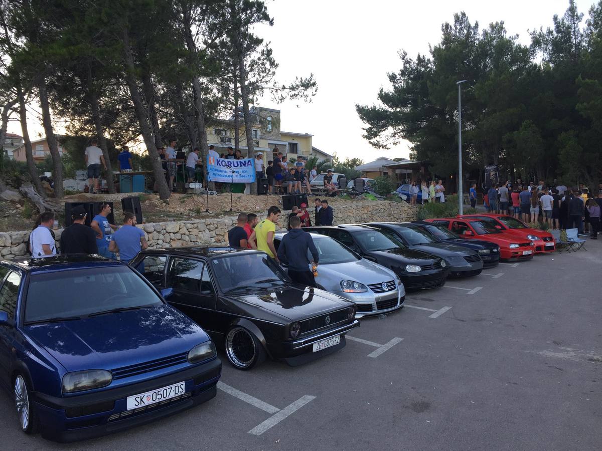 Ljubitelji Volkswagena okupili se u Pridragi