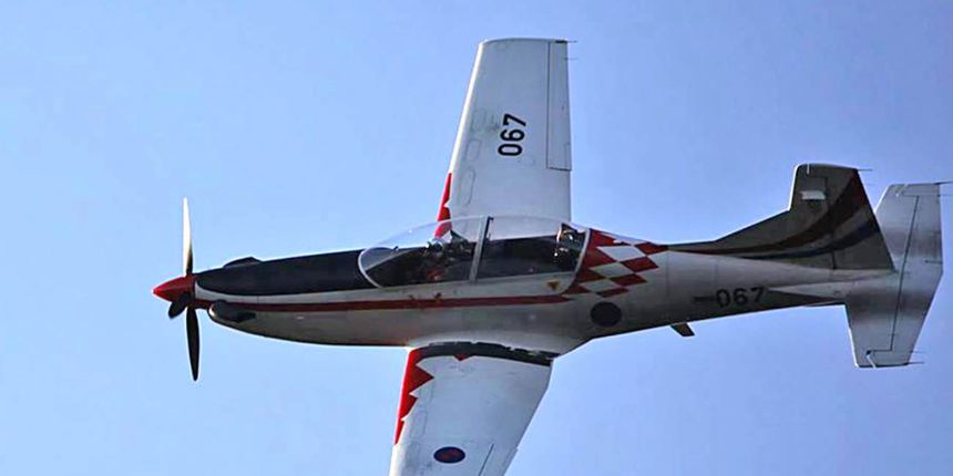 Akrobacije “Krila Oluje” iznad Šibenika, foto: Boris Stanić