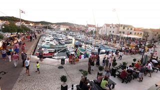 Betina: Održana 49. fešta od školjaka – Dan brganje. Photo: Duško Jaramaz/PIXSELL