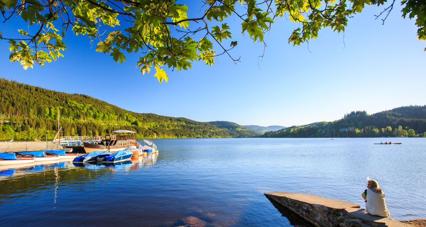 Titisee, Njemačka: Ovo jezero je odlično ukoliko želite na odmor u prirodu, ili pak ako se odlučite za kampiranje s djecom. Titisee, Njemačka: Ovo jezero je odlično ukoliko želite na odmor u prirodu, ili pak ako se odlučite za kampiranje s djecom.