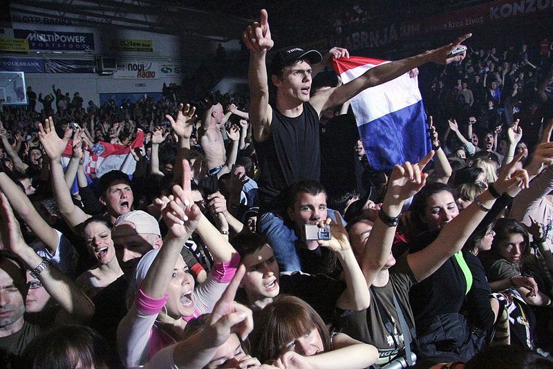 Koncert Thompsona u Jazinama