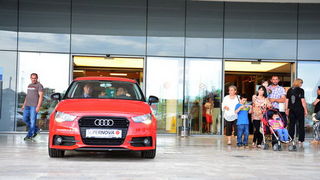 Supernova: Adio školo uz uručenje nagradnog automobila Audi A 1 i velike donacije u visini 50.000 kn HCK-u Supernova: Adio školo uz uručenje nagradnog automobila Audi A 1 i velike donacije u visini 50.000 kn HCK-u