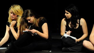 Artikultura: Predstava “Etsilazak” Teatra Verdi, Foto: Ivan Dilber Artikultura: Predstava “Etsilazak” Teatra Verdi, Foto: Ivan Dilber