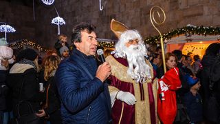 Advent 2018.: Otvoreno prvo klizalište u Pagu