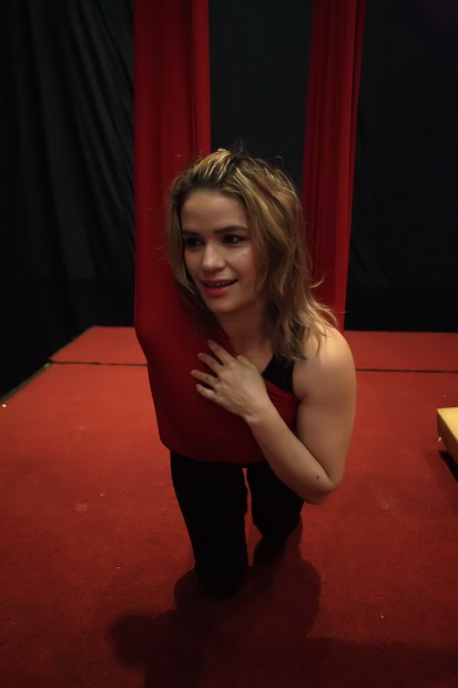 Arsenal: Xiomara Circo Art – ples na svili, Foto: Roberto Lerga Arsenal: Xiomara Circo Art – ples na svili, Foto: Roberto Lerga