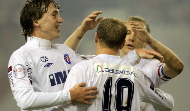 Split, 211109.
Stadion Poljud.
Utakmica 15. kolo 1.HNL T-com izmedju NK Hajduk – NK Croatia Sesvete.
Na fotografiji: slavlje igraca Hajduka nakon postignutog gola.
Foto: Ante Cizmic / CROPIX