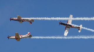 Zemunik: 20. obljetnica akrobatske grupe “Krila Oluje” Zemunik: 20. obljetnica akrobatske grupe “Krila Oluje”