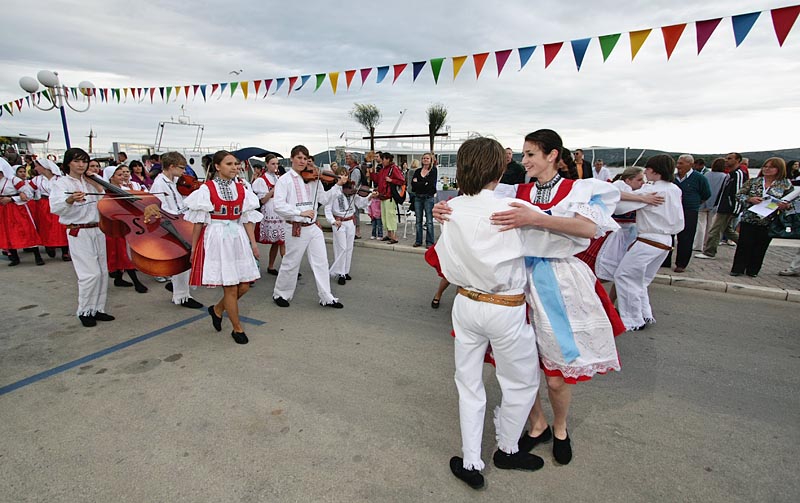 5. Eno-eko-gastro-etno stol (foto: Marin Gospić)