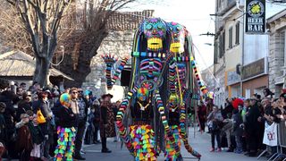 Murter: Maškarana povorka Velike Bake