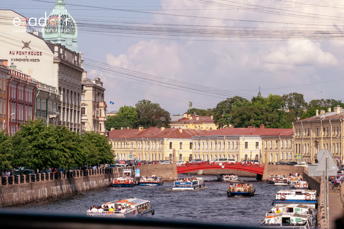 Đir po čudesno lijepom St. Petersburgu Đir po čudesno lijepom St. Petersburgu