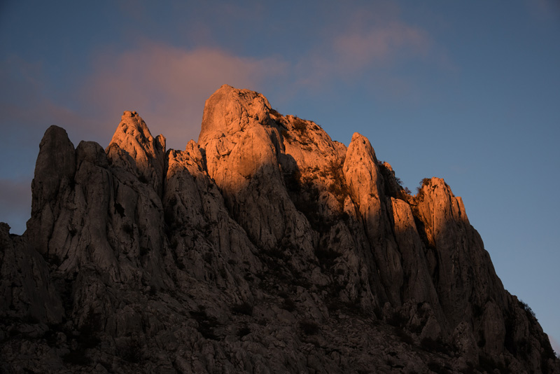 Velebitska katedrala – Tulove grede. Foto: Vinko Pešić Velebitska katedrala – Tulove grede. Foto: Vinko Pešić