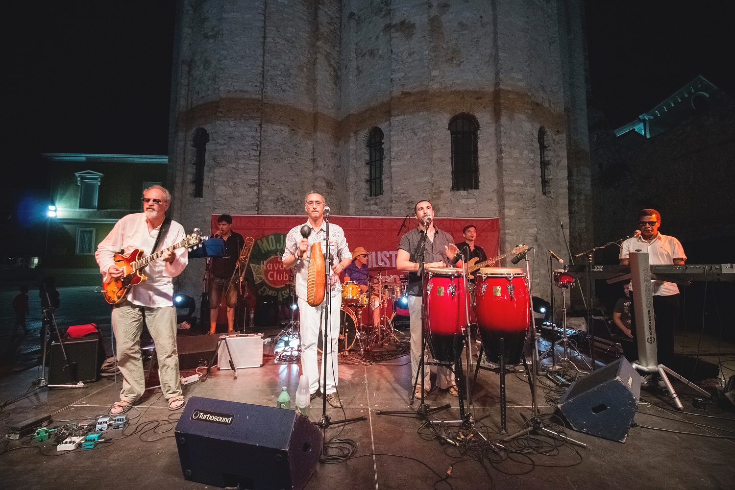 Rasplesane ulice grada na “Kubanskoj večeri u Zadru” Rasplesane ulice grada na “Kubanskoj večeri u Zadru”