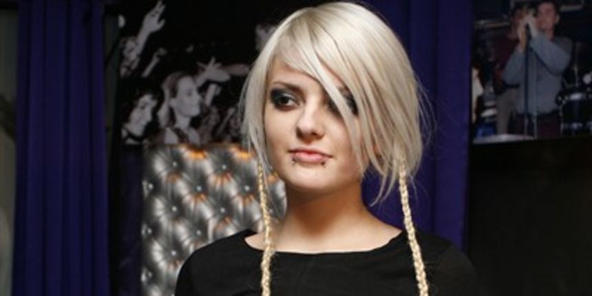 Ella Dvornik traži bend i snima svoj prvi spot, foto: tportal.hr Ella Dvornik traži bend i snima svoj prvi spot, foto: tportal.hr