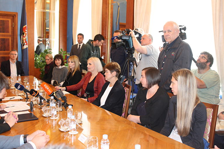 Nada Murganić potpisala je dodatak Ugovoru o sufinanciranju centra Mocire Nada Murganić potpisala je dodatak Ugovoru o sufinanciranju centra Mocire