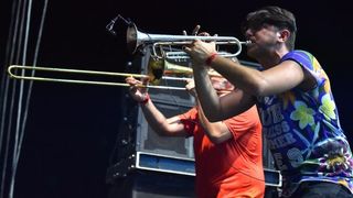 Manu Chao, jedan od najomiljenijih bendova na ovim prostorima, odrzali su veceras koncert na zadarskom Jazine Open Airu. Photo: Dino Stanin/PIXSELL Manu Chao, jedan od najomiljenijih bendova na ovim prostorima, odrzali su veceras koncert na zadarskom Jazine Open Airu. Photo: Dino Stanin/PIXSELL