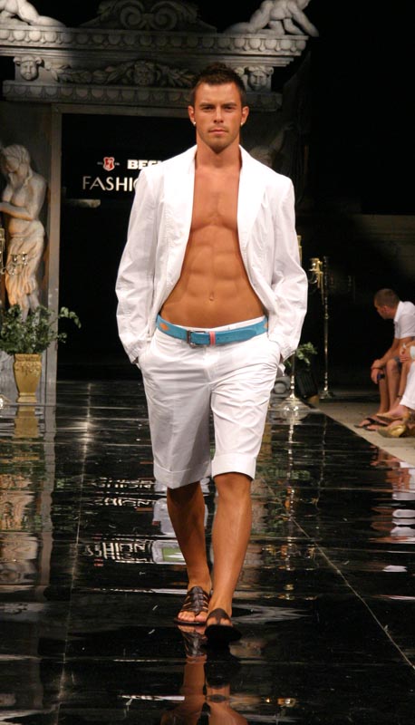 Image 1175305 (auto)