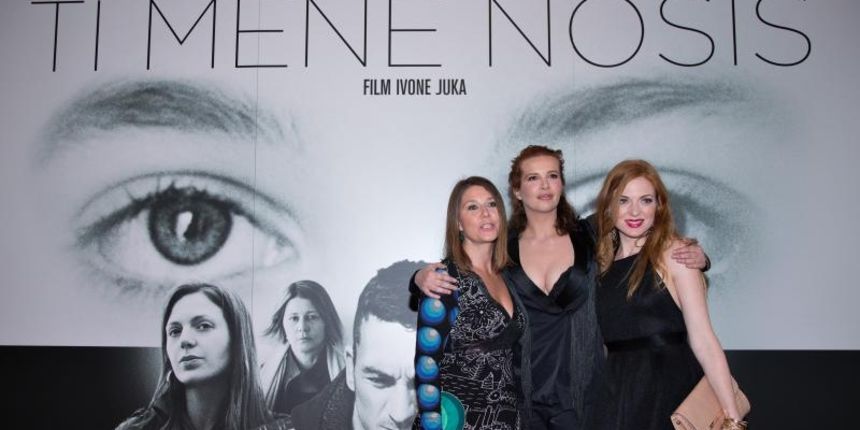 U Muzeju suvremene umjetnosti odrzana je premijera filma Ti mene nosis, redateljice Ivone Juke. Natasa Dorcic, Ivona Juka, Natasa Janjic. Photo: Davor Puklavec/PIXSELL U Muzeju suvremene umjetnosti odrzana je premijera filma Ti mene nosis, redateljice Ivone Juke. Natasa Dorcic, Ivona Juka, Natasa Janjic. Photo: Davor Puklavec/PIXSELL