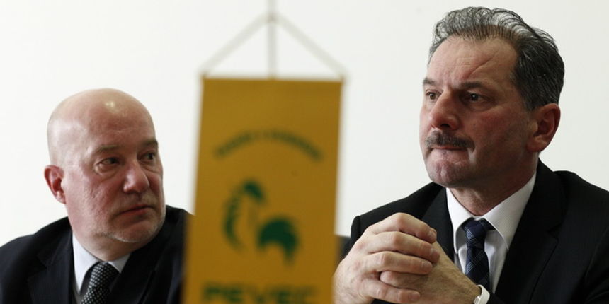 Zagreb, 230211.
Stecajni upravitelj Peveca Darko Sket odrzao je press konferenciju na temu duga Peveca Raiffeisen banci od 90 milijuna kuna, zbog kojeg bi stecajni plan Peveca mogao propasti. RBA je pokrenula ovrhu nad Pevecovim prodajnim centrom u zagreb