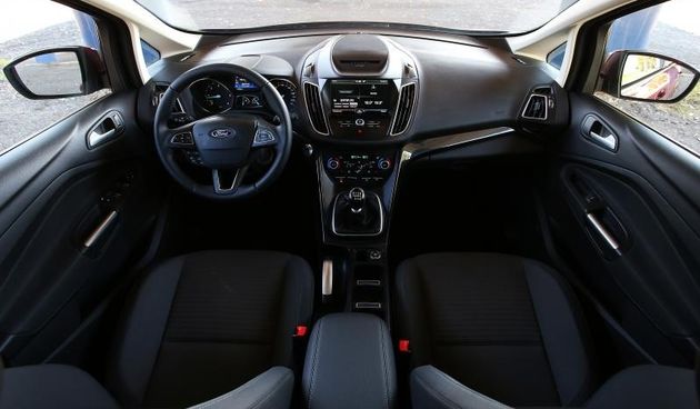 Zagreb – Ford C-Max, autotest. Photo: Jurica Galoic/PIXSELL Autor  Jurica Galoic/PIXSELL Ključne riječi  automobil, test, auto, Ford C-Max