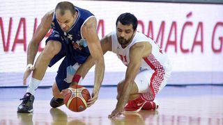 Arena Zagreb, Zagreb – Pripremni turnir za EuroBasket 2015., Hrvatska – BiH. Photo: Igor Kralj i Marko Lukunic/PIXSELL Arena Zagreb, Zagreb – Pripremni turnir za EuroBasket 2015., Hrvatska – BiH. Photo: Igor Kralj i Marko Lukunic/PIXSELL