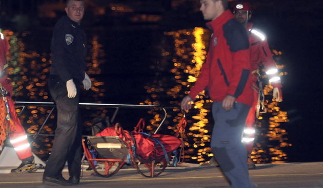 Pripadnici HGSS izvukli su tijelo mrtvog muskarca, Foto: Admir Buljubasic / CROPIX