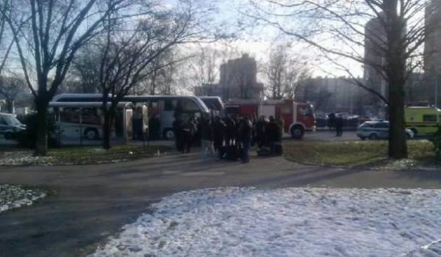 Napadnut autobus i grčki navijači, Foto: Index.hr