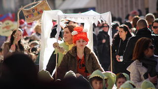 Karnevalić Radija 057, 16. veljače 2012, Foto: Saša Čuka Karnevalić Radija 057, 16. veljače 2012, Foto: Saša Čuka