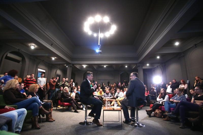 Zoran Milanovović u javnoj debati s građanima i novinarima Zoran Milanovović u javnoj debati s građanima i novinarima