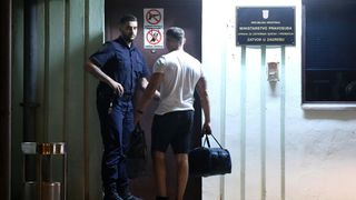 Darko Kovačević Daruvarac stigao je u Remetinec na odsluženje kazne! Darko Kovačević Daruvarac stigao je u Remetinec na odsluženje kazne!